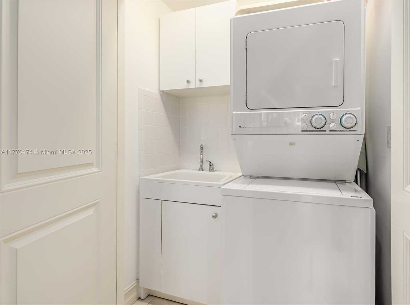 Small Image of 10205 COLLINS AVE #906, Bal Harbour Number 13