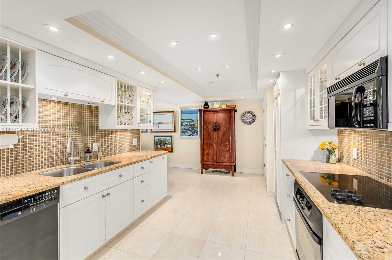 Small Image of 10205 COLLINS AVE #906, Bal Harbour Number 5