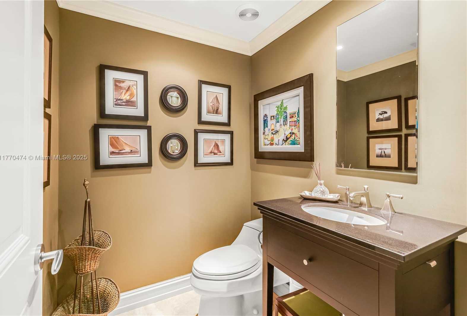 Small Image of 10205 COLLINS AVE #906, Bal Harbour Number 6