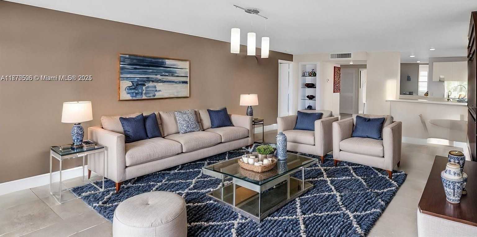 Small Image of 18051 BISCAYNE BLVD #1804, Aventura Number 14