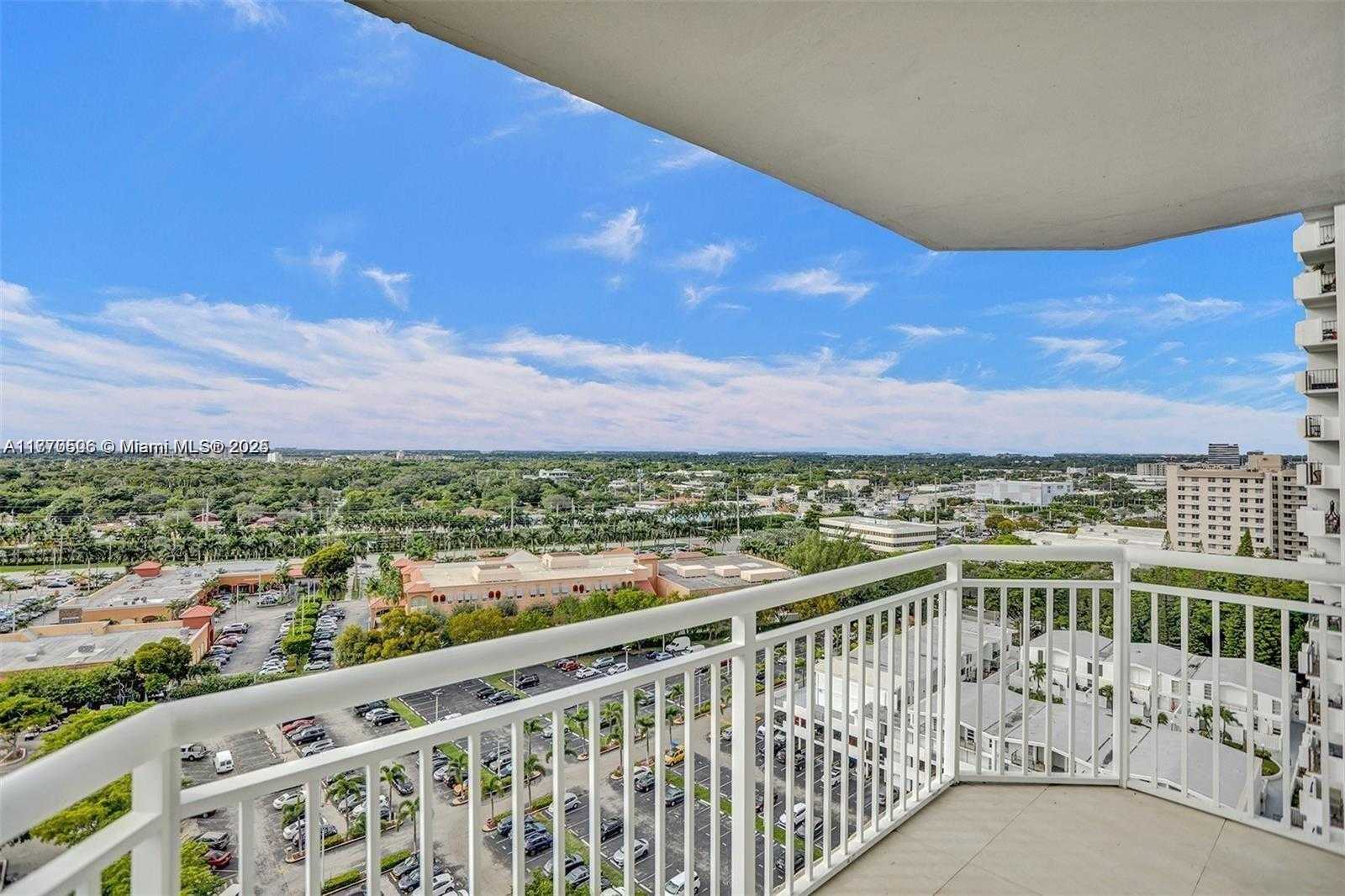 Small Image of 18051 BISCAYNE BLVD #1804, Aventura Number 30