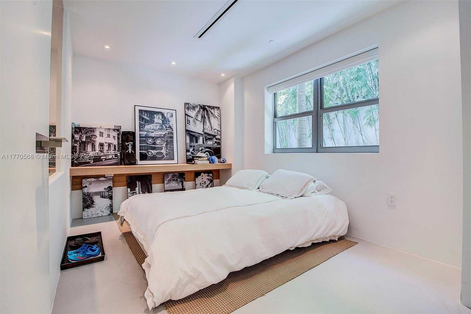 Small Image of 125 OCEAN DRIVE #L0101, Miami Beach Number 26