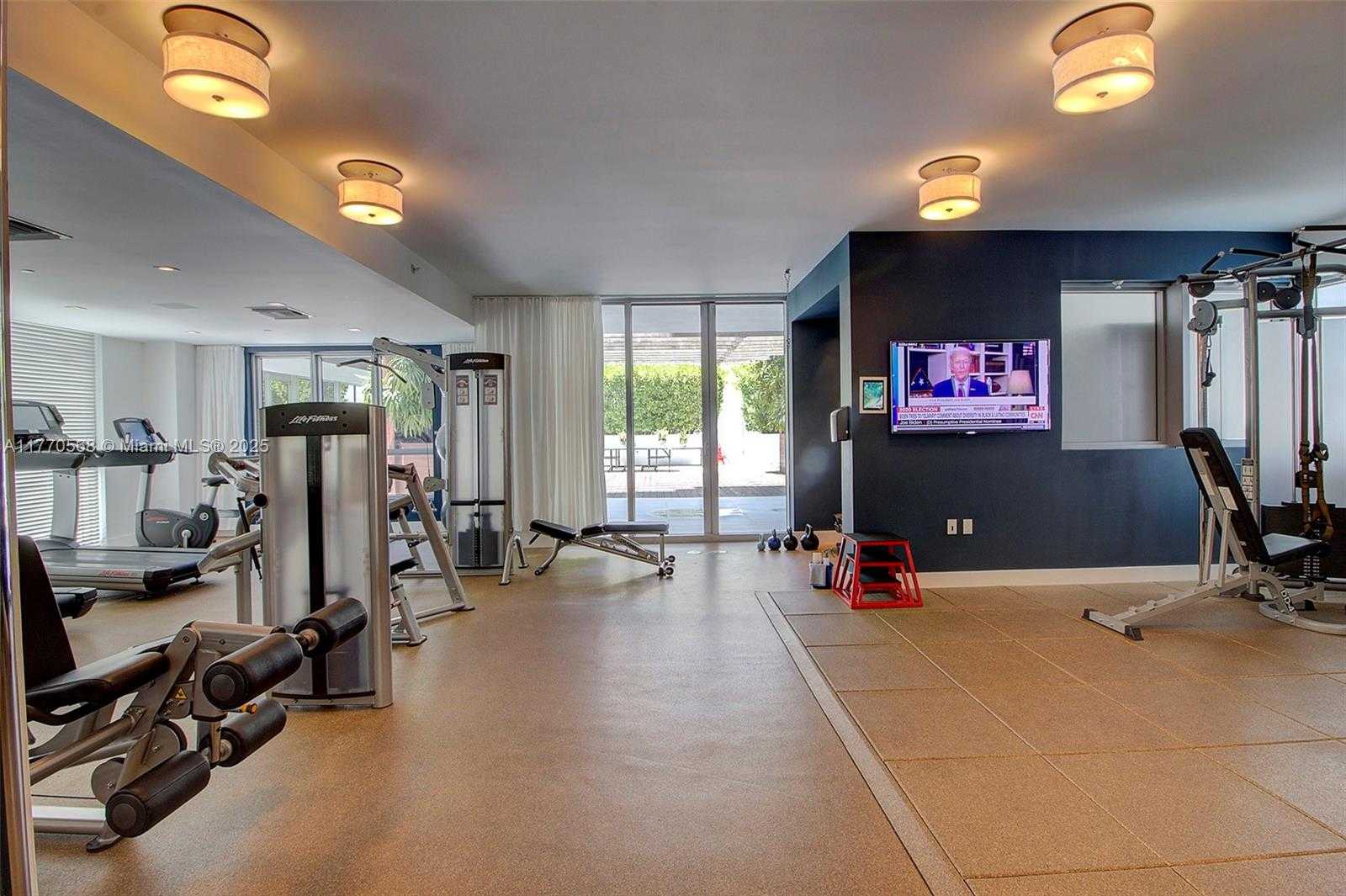 Small Image of 125 OCEAN DRIVE #L0101, Miami Beach Number 40