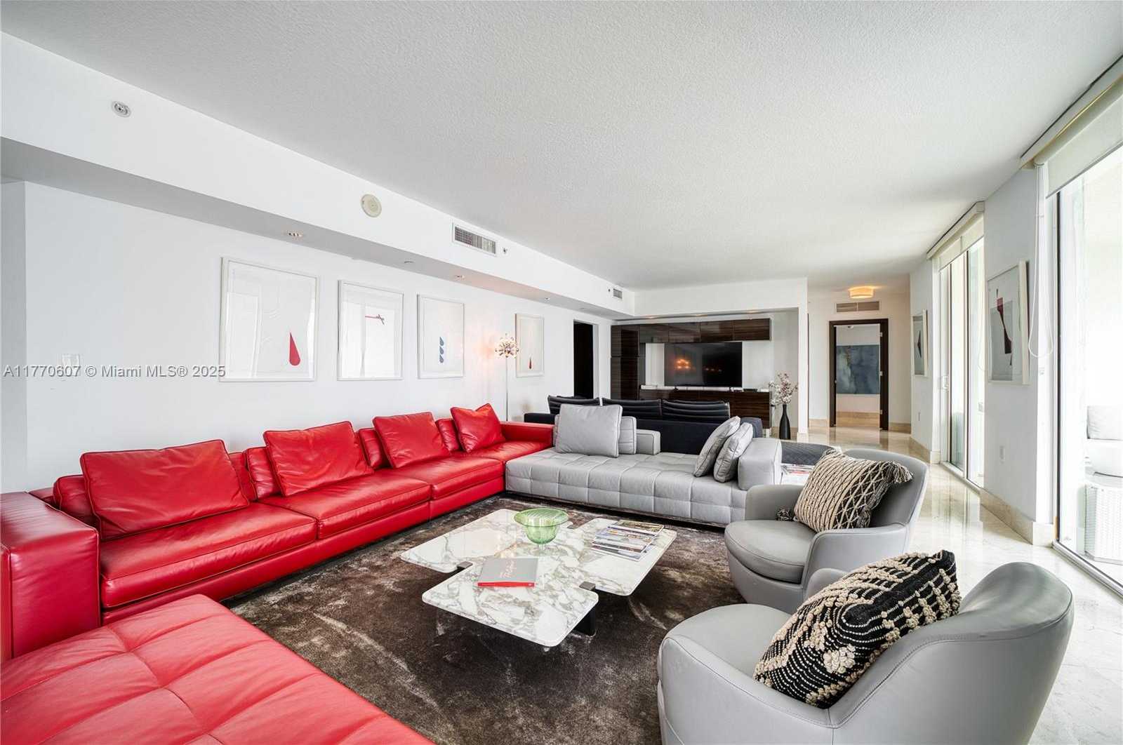 Small Image of 150 SUNNY ISLES BLVD #1-UPH1, Sunny Isles Beach Number 18
