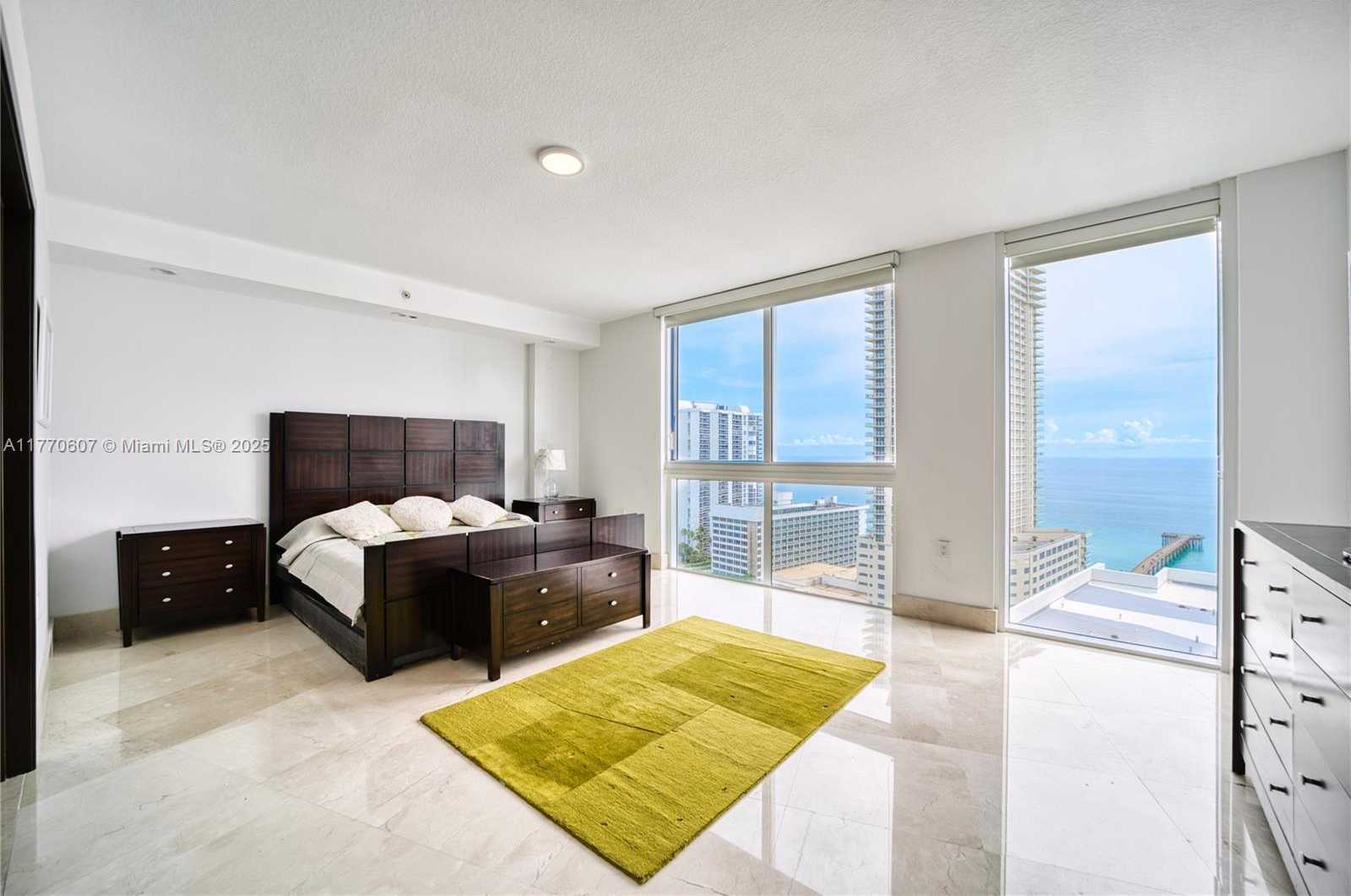 Small Image of 150 SUNNY ISLES BLVD #1-UPH1, Sunny Isles Beach Number 25