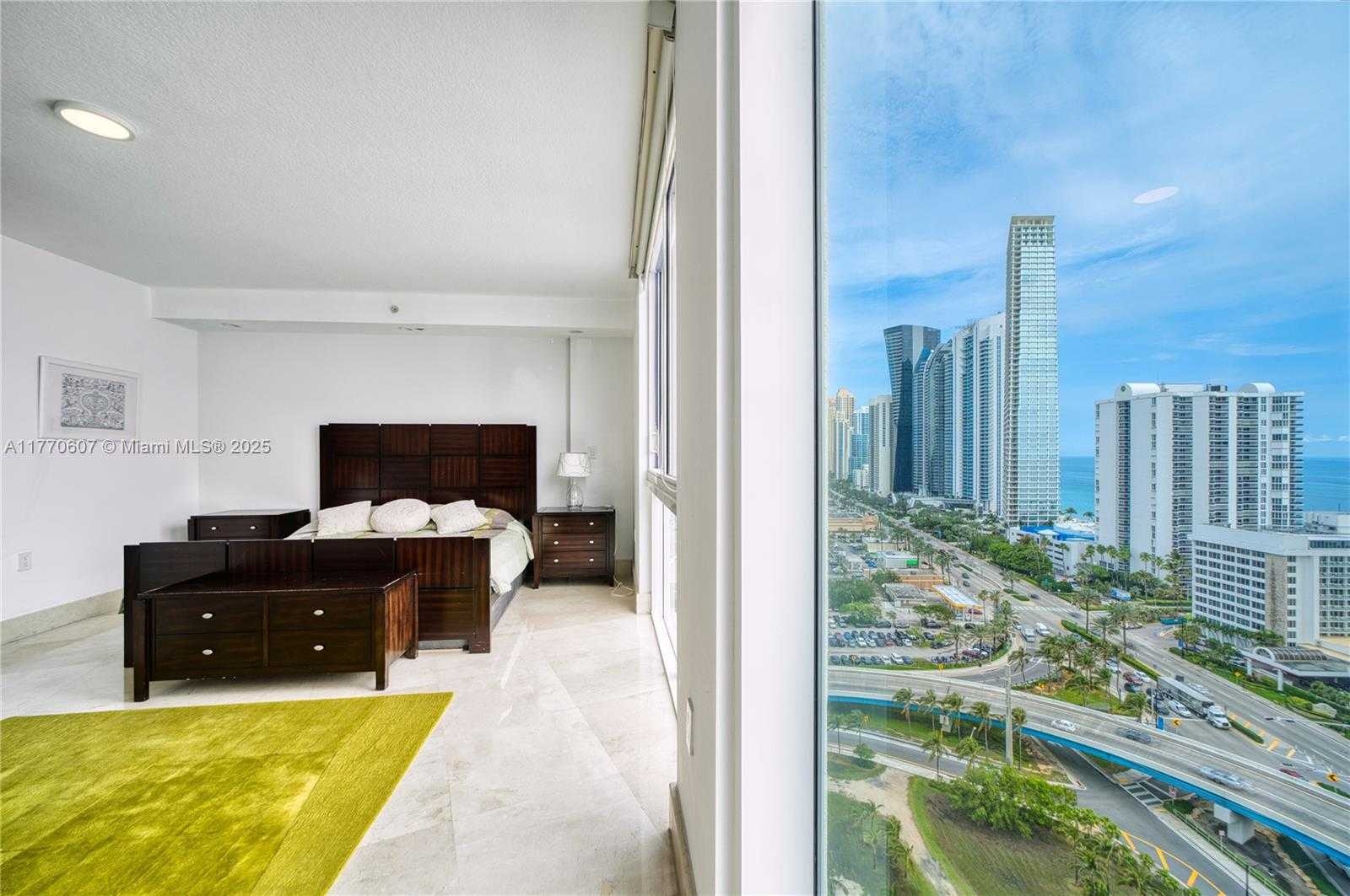 Small Image of 150 SUNNY ISLES BLVD #1-UPH1, Sunny Isles Beach Number 26
