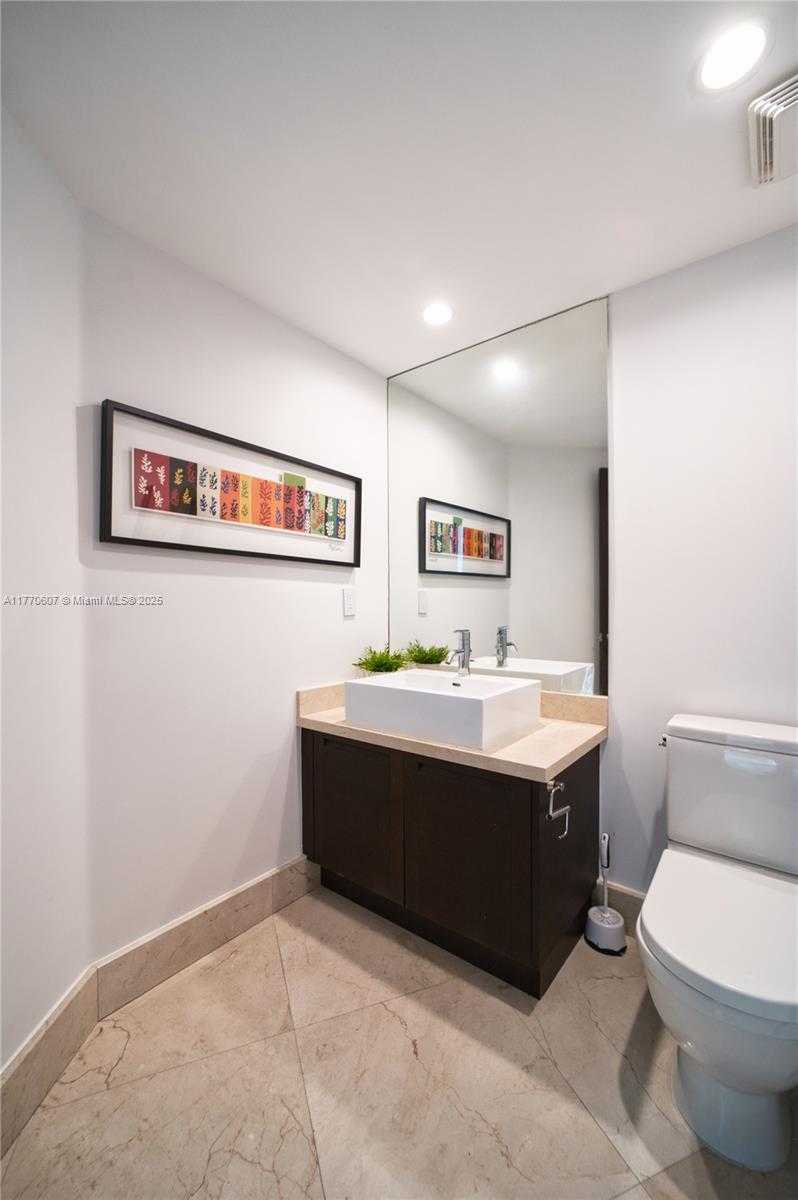 Small Image of 150 SUNNY ISLES BLVD #1-UPH1, Sunny Isles Beach Number 39