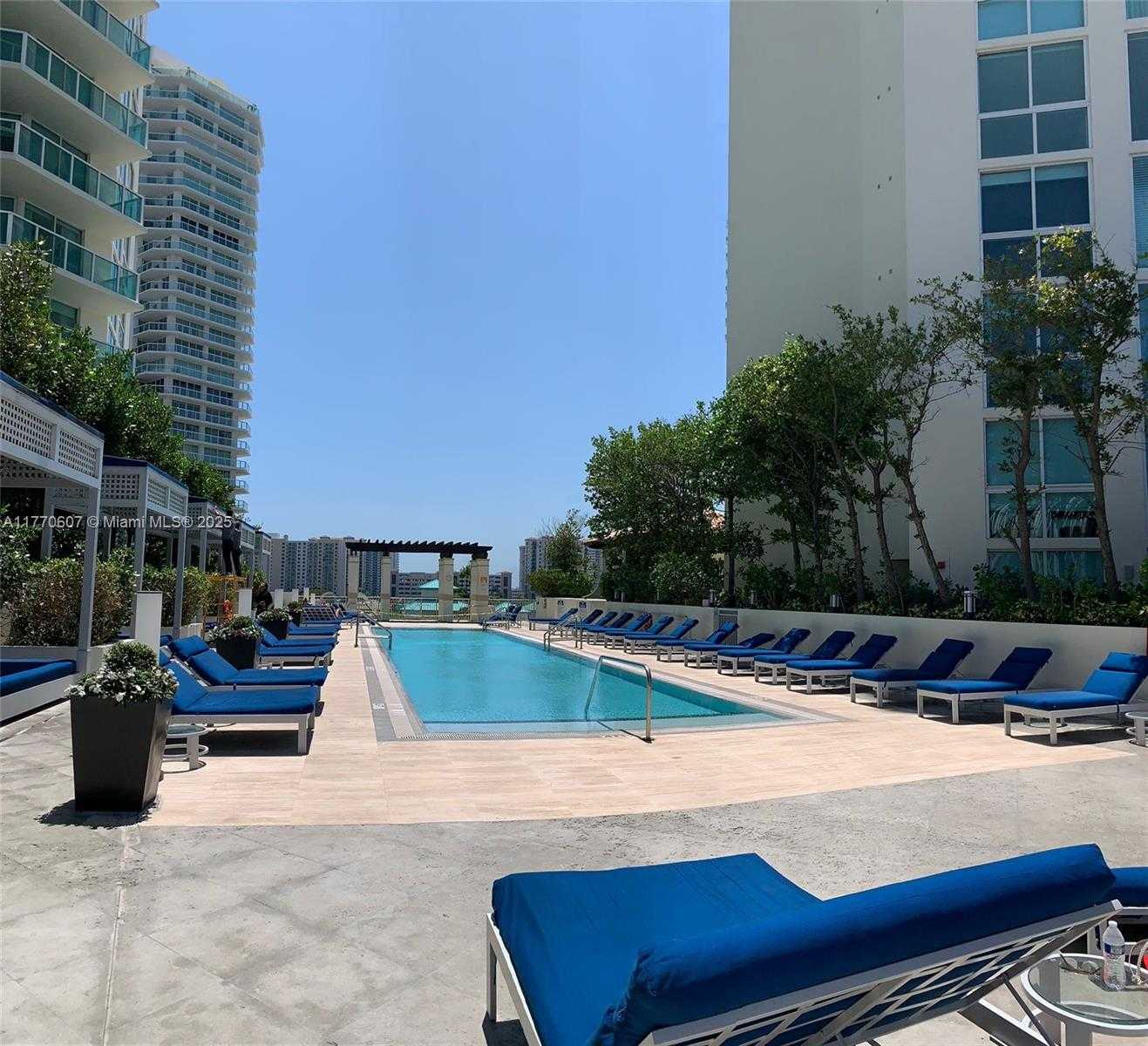 Small Image of 150 SUNNY ISLES BLVD #1-UPH1, Sunny Isles Beach Number 53