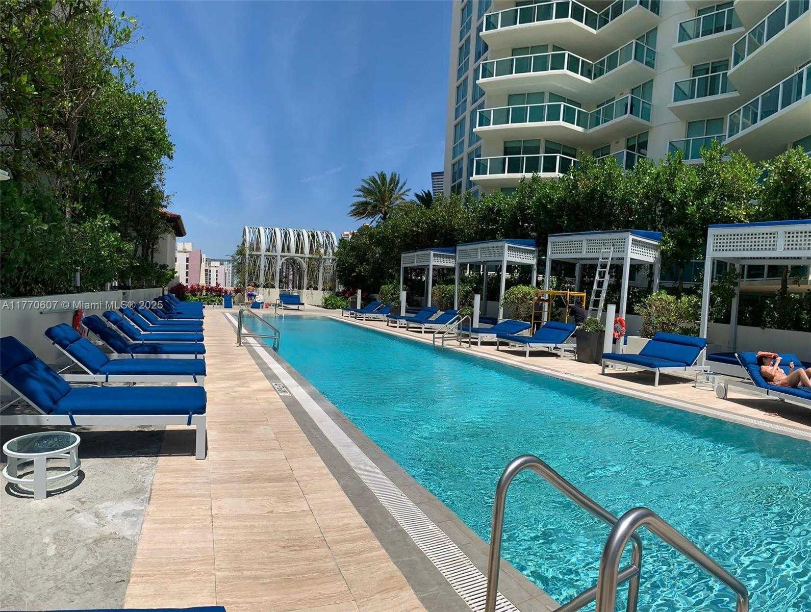 Small Image of 150 SUNNY ISLES BLVD #1-UPH1, Sunny Isles Beach Number 54