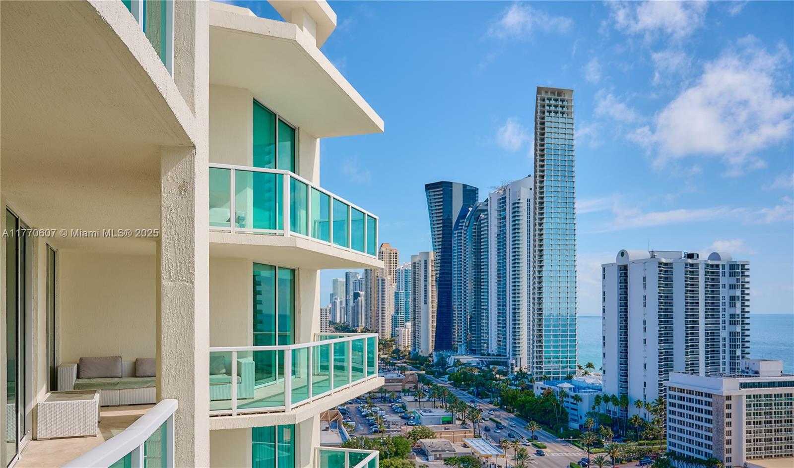 Small Image of 150 SUNNY ISLES BLVD #1-UPH1, Sunny Isles Beach Number 7
