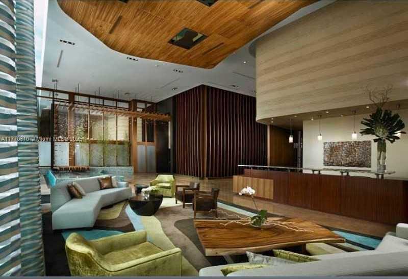 Small Image of 50 Biscayne Blvd, Miami, FL 33132, USA Number 22