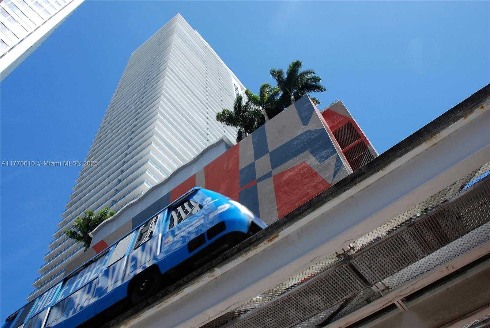 Small Image of 50 Biscayne Blvd, Miami, FL 33132, USA Number 24