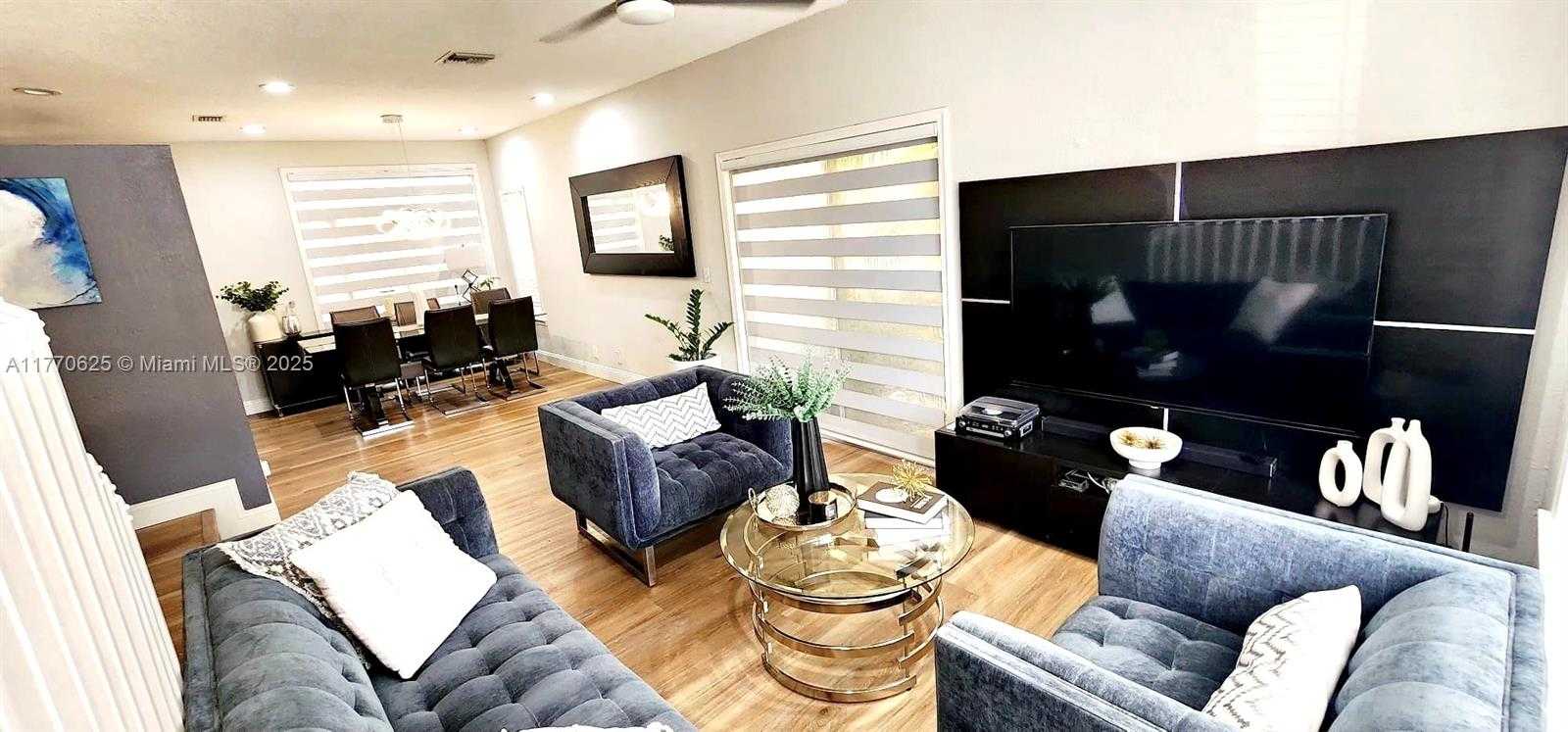 Small Image of 11405 LAKEVIEW DR #3-A, Coral Springs Number 12