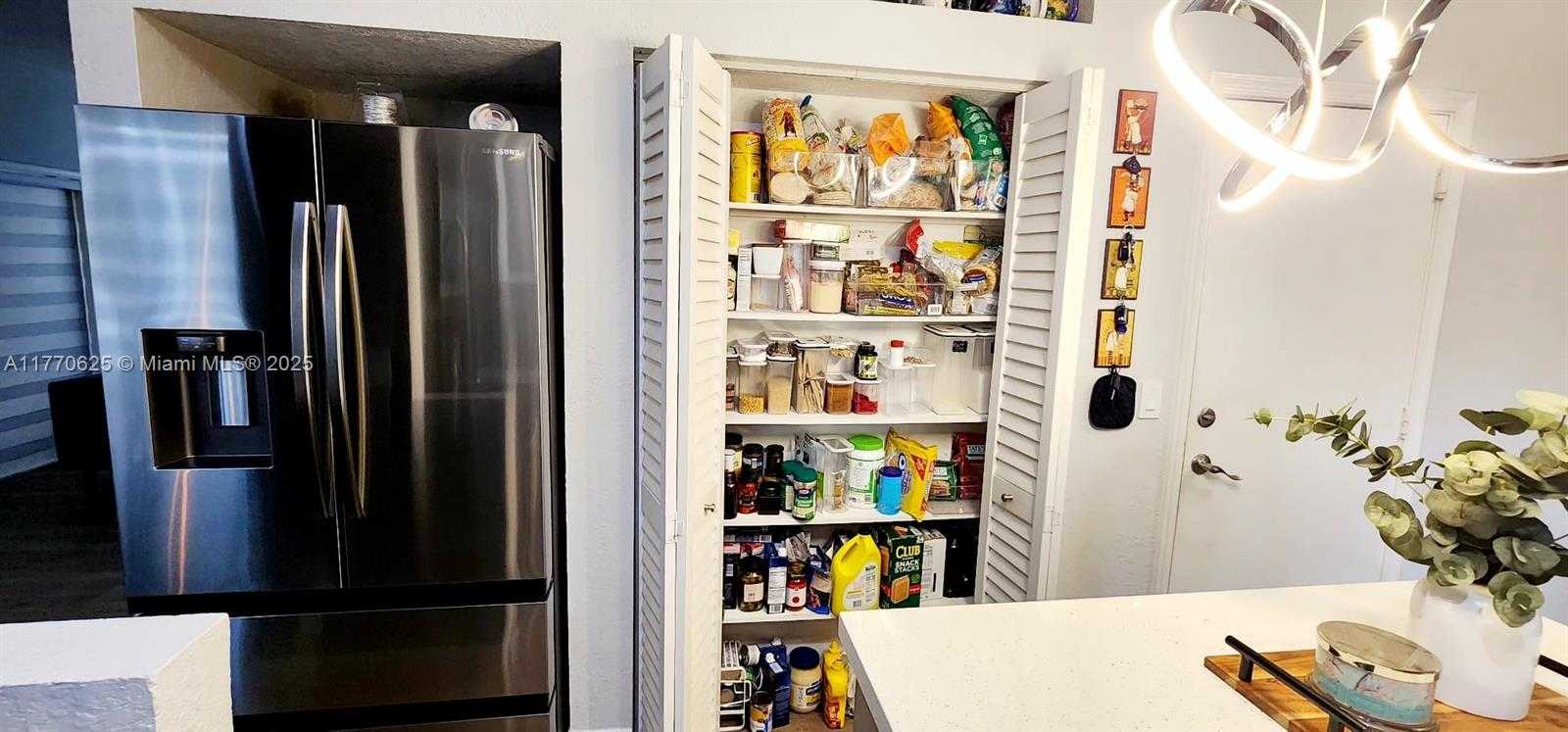 Small Image of 11405 LAKEVIEW DR #3-A, Coral Springs Number 24
