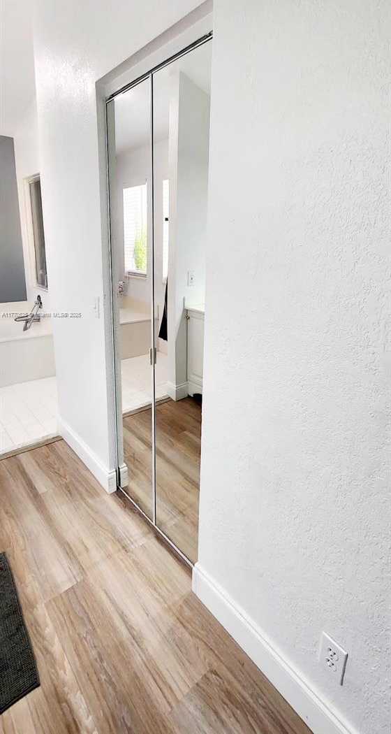 Small Image of 11405 LAKEVIEW DR #3-A, Coral Springs Number 31