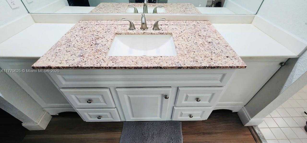 Small Image of 11405 LAKEVIEW DR #3-A, Coral Springs Number 34