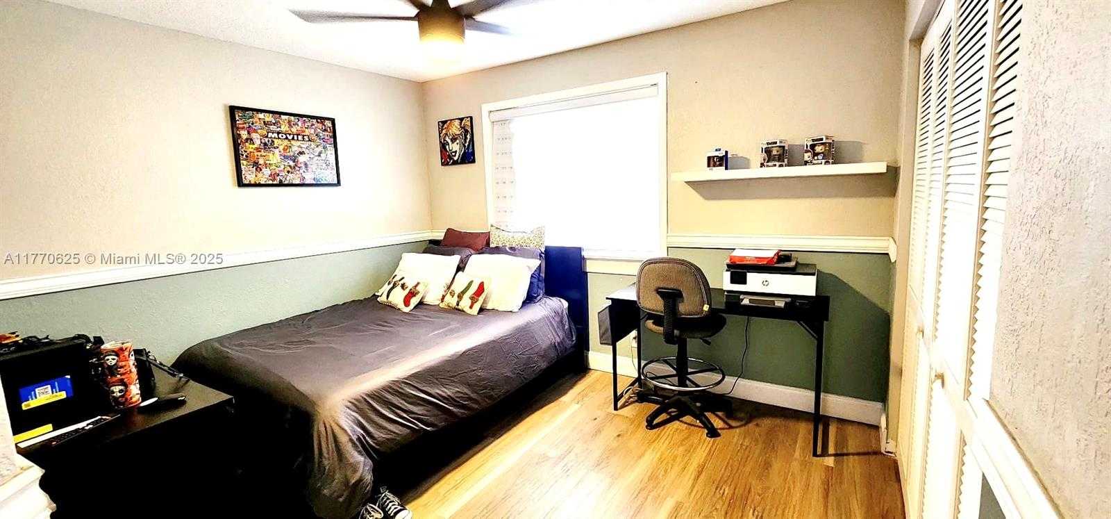 Small Image of 11405 LAKEVIEW DR #3-A, Coral Springs Number 39