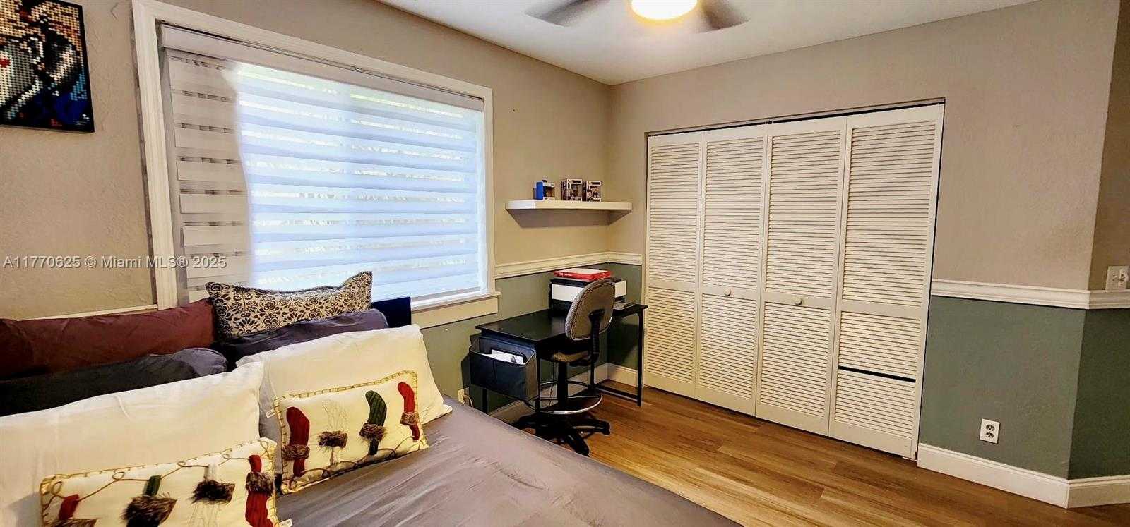 Small Image of 11405 LAKEVIEW DR #3-A, Coral Springs Number 40