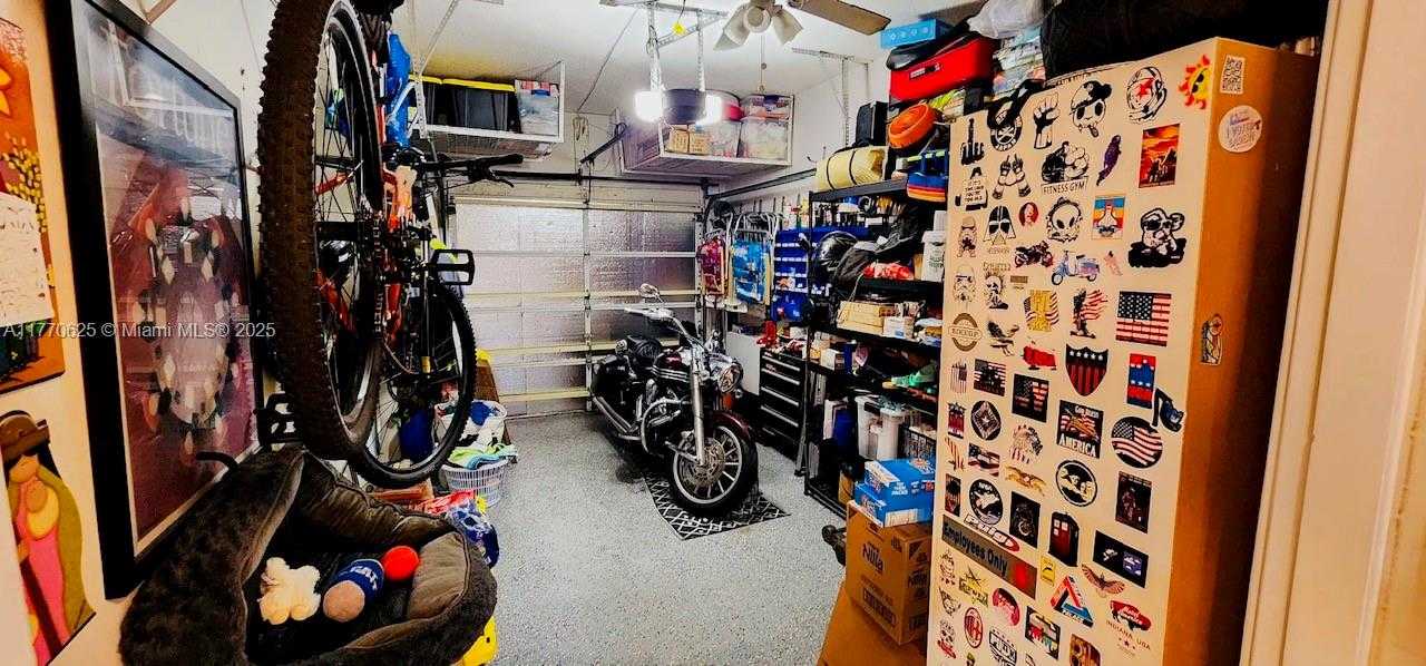 Small Image of 11405 LAKEVIEW DR #3-A, Coral Springs Number 45