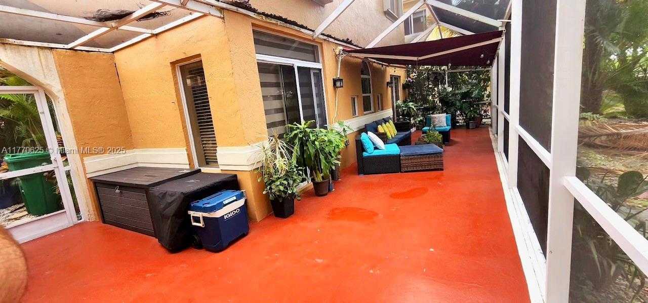 Small Image of 11405 LAKEVIEW DR #3-A, Coral Springs Number 49