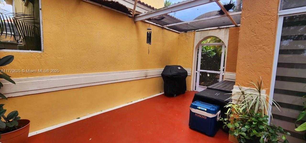 Small Image of 11405 LAKEVIEW DR #3-A, Coral Springs Number 51