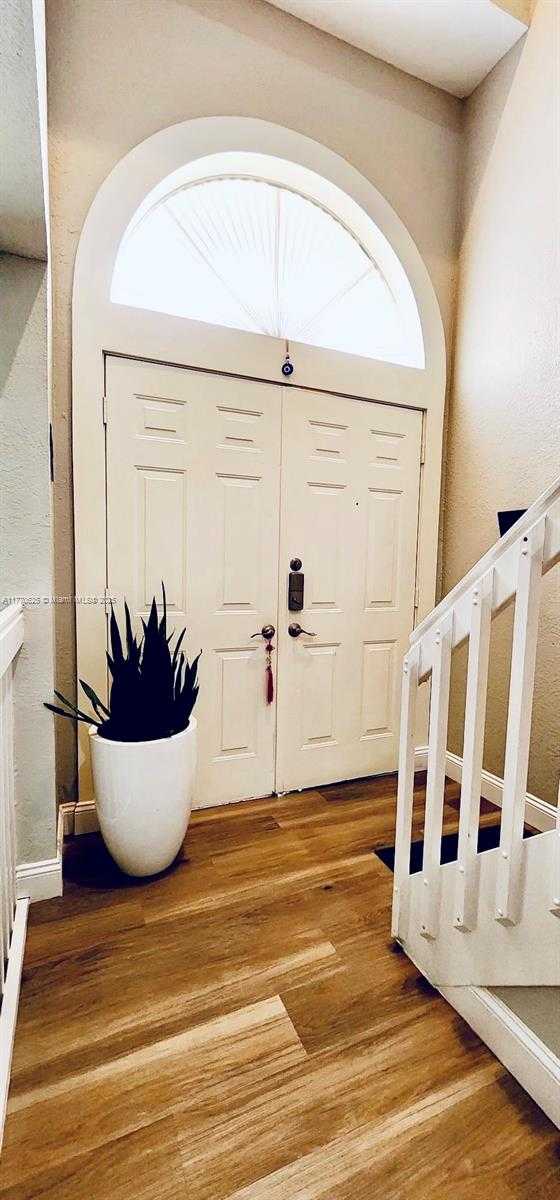 Small Image of 11405 LAKEVIEW DR #3-A, Coral Springs Number 9