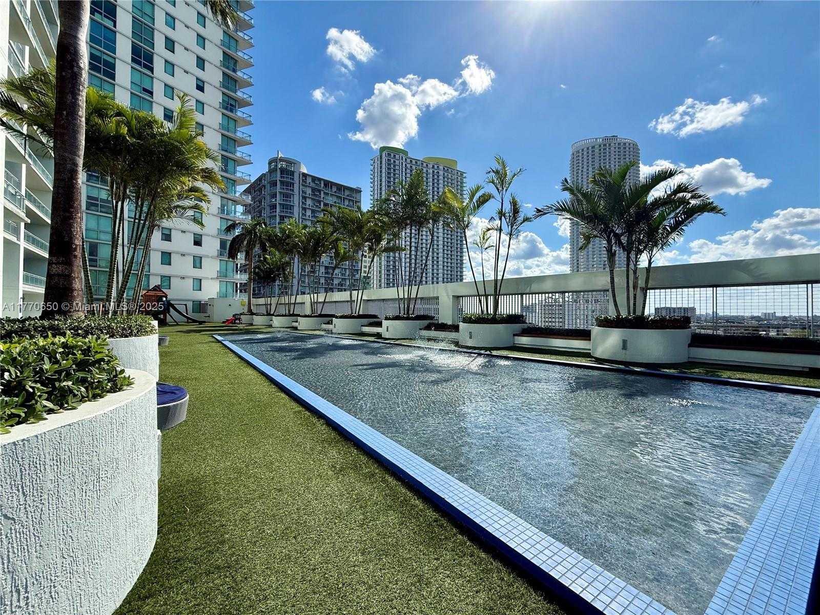 Small Image of 92 SOUTH WEST 3RD ST #1104, Miami Number 17