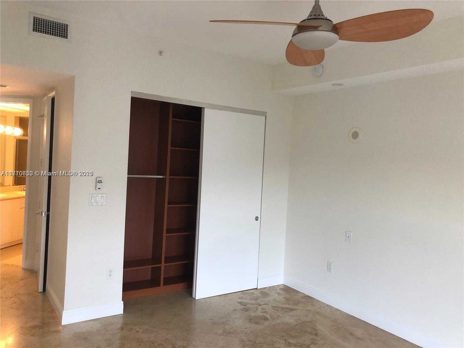 Small Image of 20000 EAST COUNTRY CLUB DR #TS02, Aventura Number 14