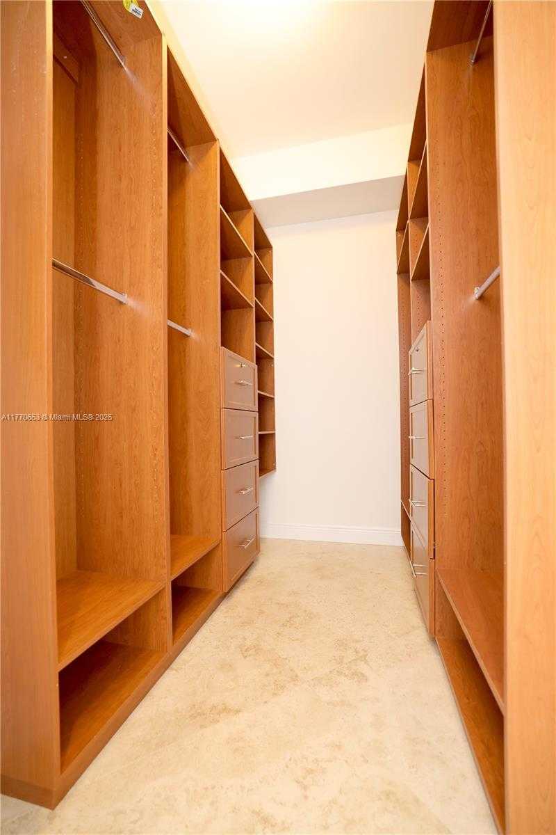 Small Image of 20000 EAST COUNTRY CLUB DR #TS02, Aventura Number 25