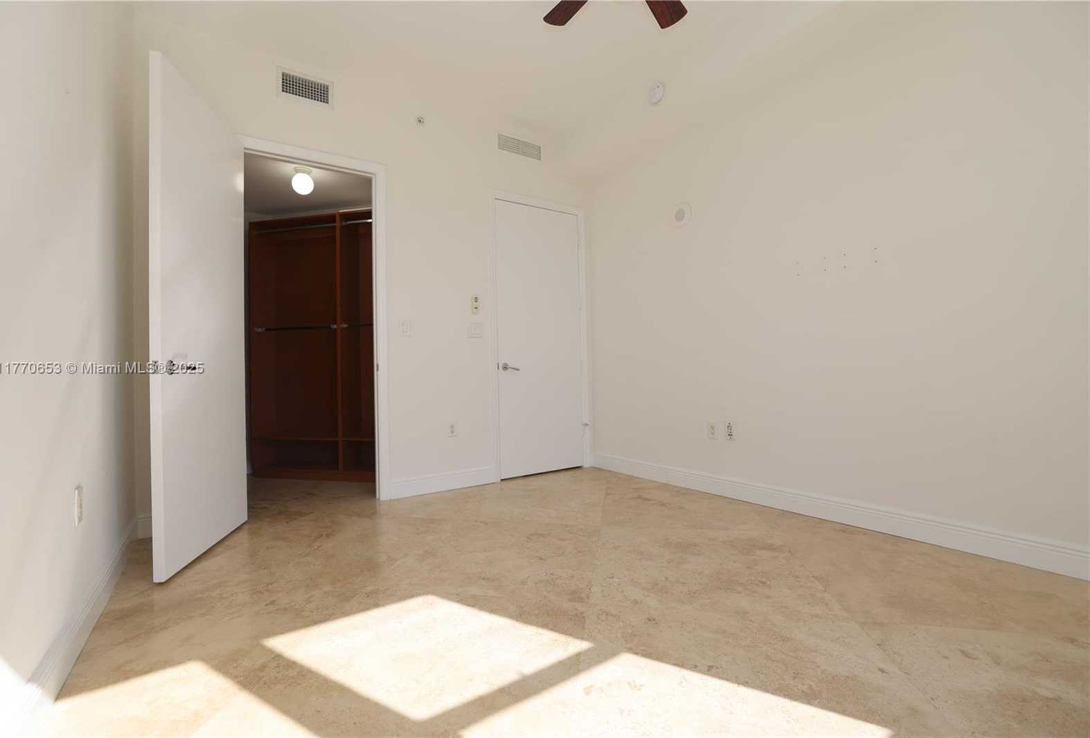 Small Image of 20000 EAST COUNTRY CLUB DR #TS02, Aventura Number 32