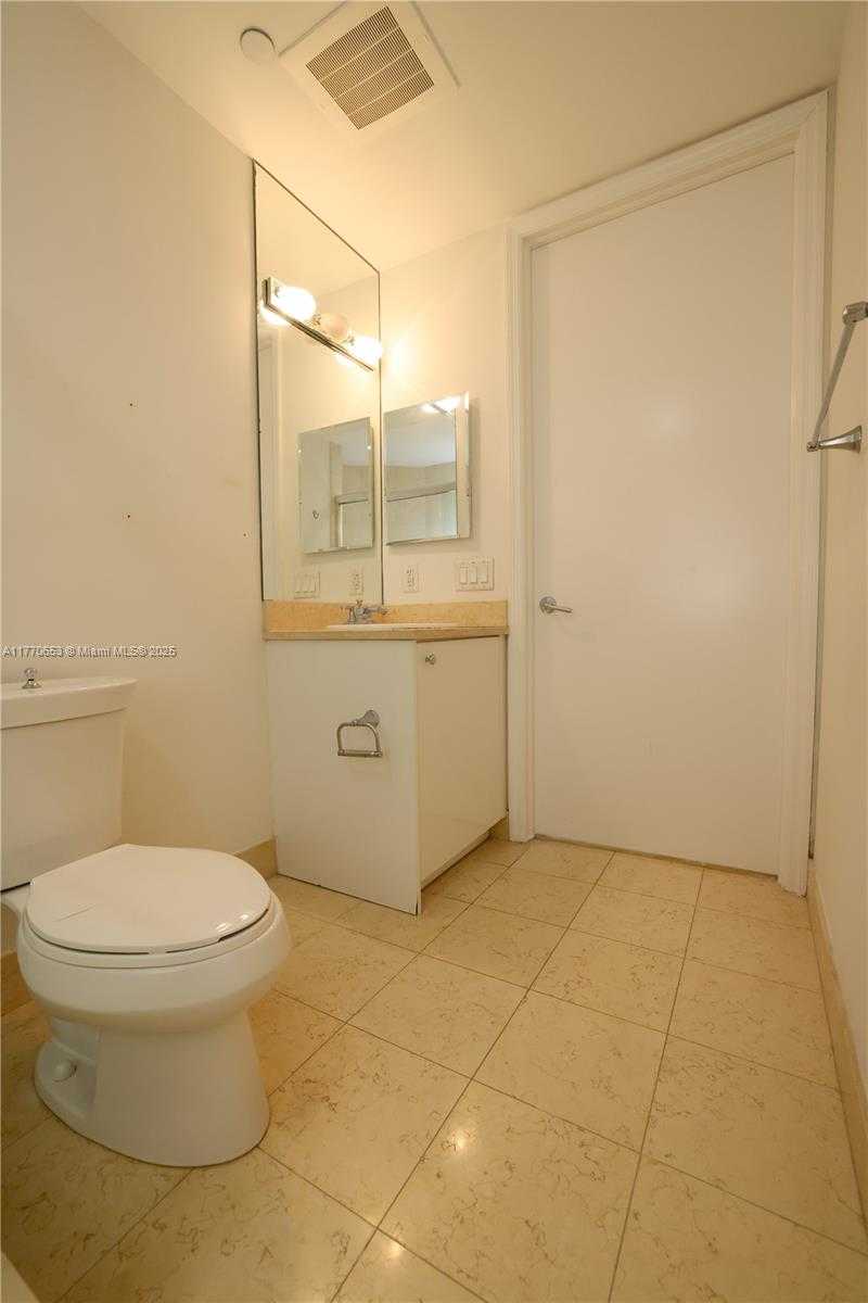 Small Image of 20000 EAST COUNTRY CLUB DR #TS02, Aventura Number 33