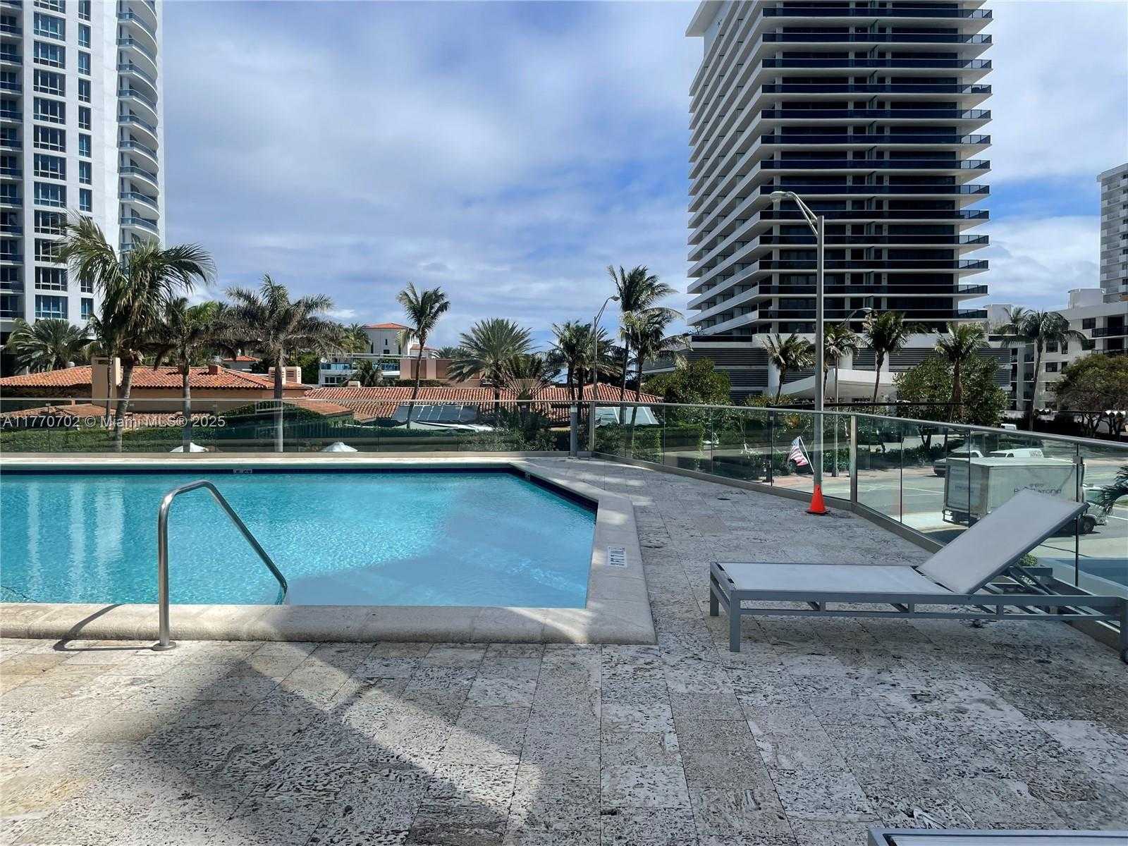 Small Image of 5900 COLLINS AVE #705, Miami Beach Number 25