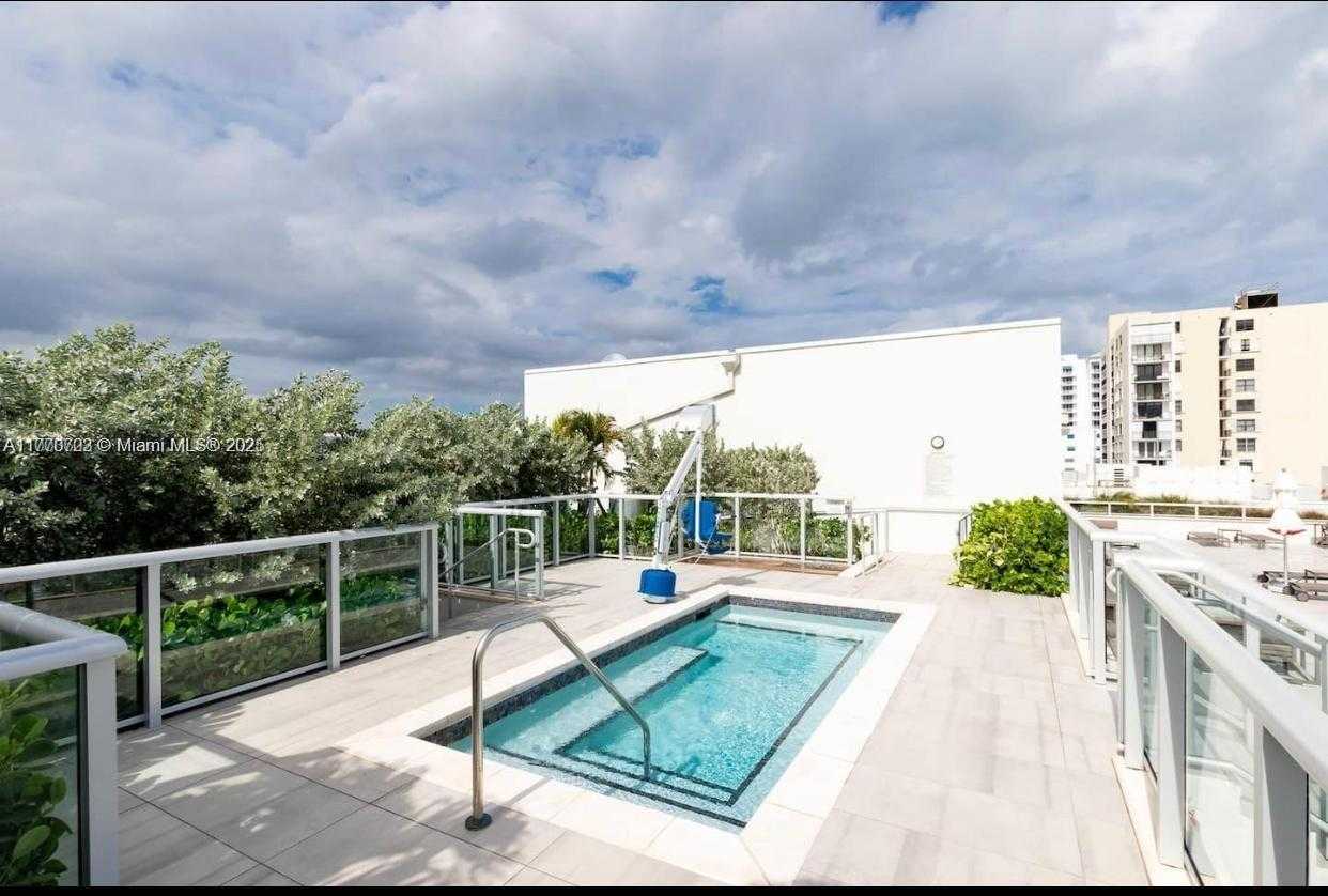 Small Image of 777 NORTH OCEAN DR #S509, Hollywood Number 10
