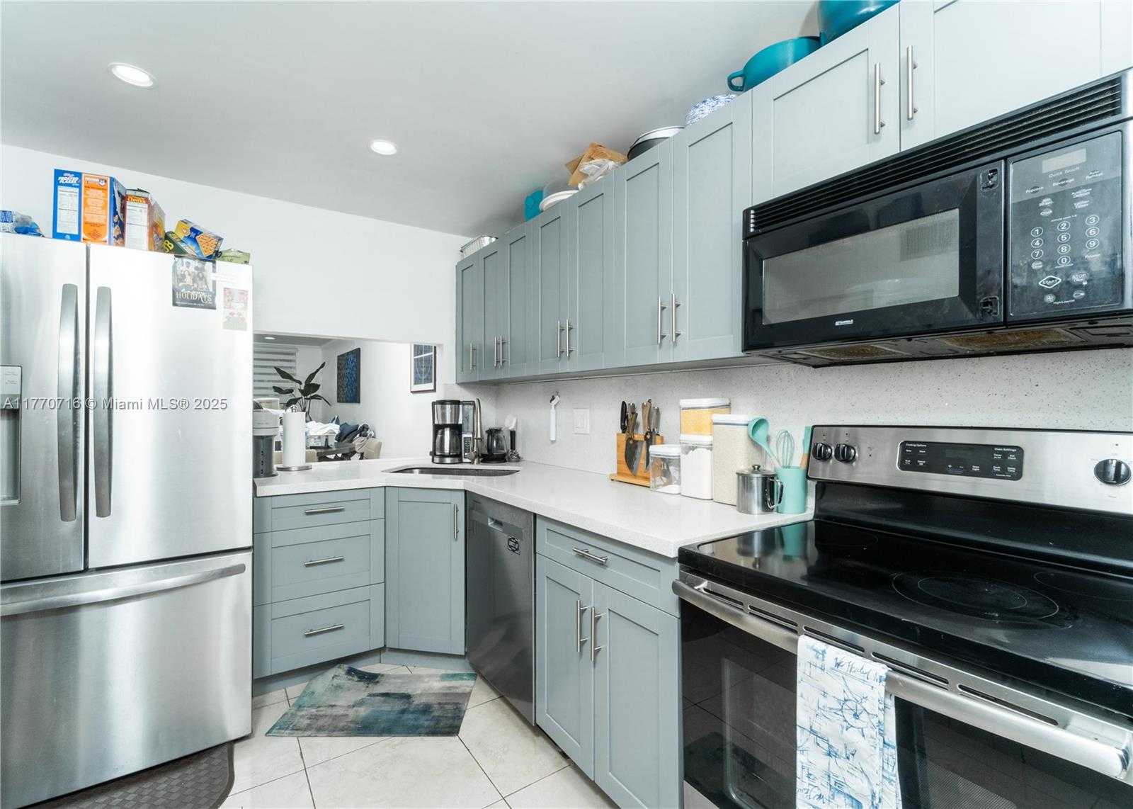 Small Image of 7500 NORTH WEST 17TH ST #207, Plantation Number 3