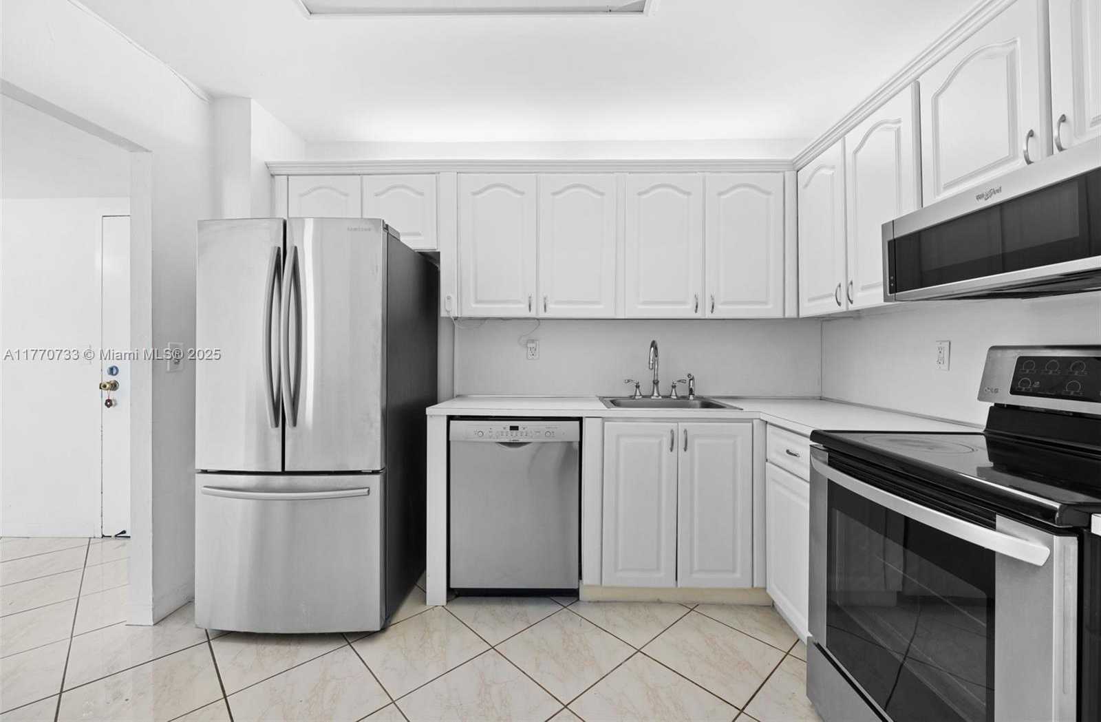 Small Image of 9273 COLLINS AVE #607, Surfside Number 16