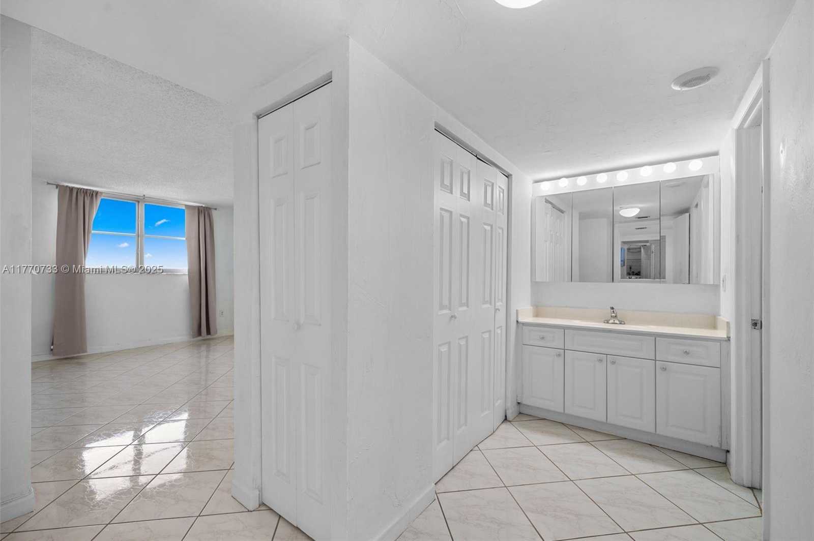 Small Image of 9273 COLLINS AVE #607, Surfside Number 21
