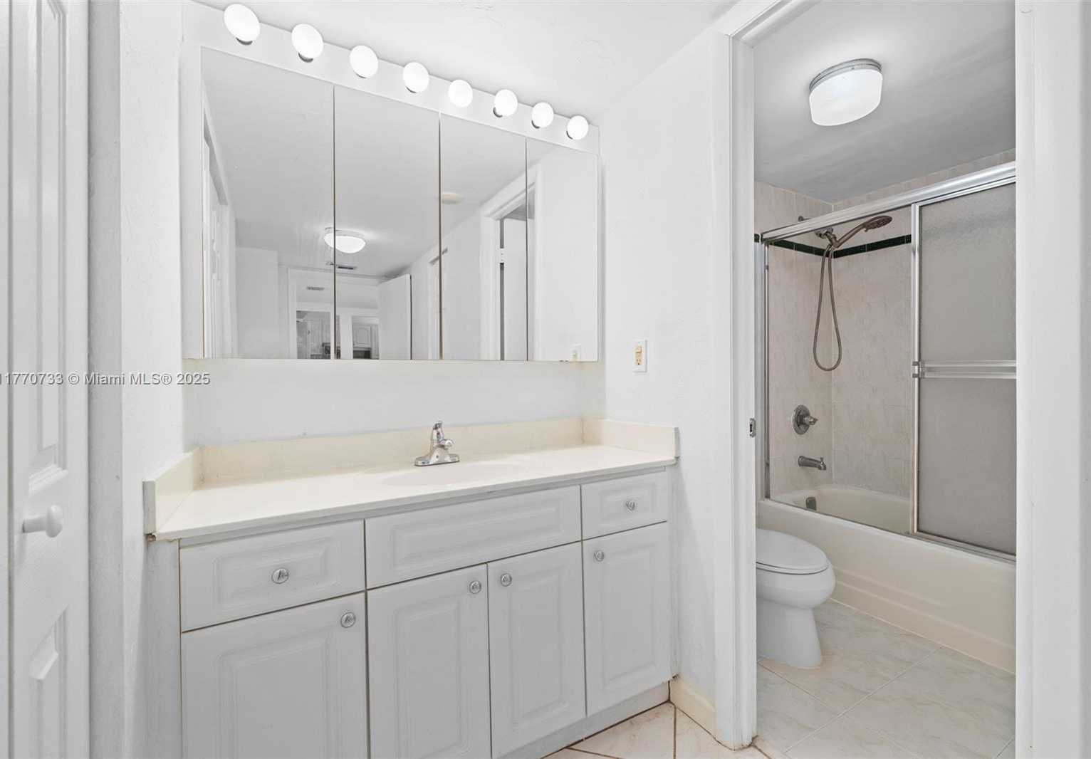 Small Image of 9273 COLLINS AVE #607, Surfside Number 22