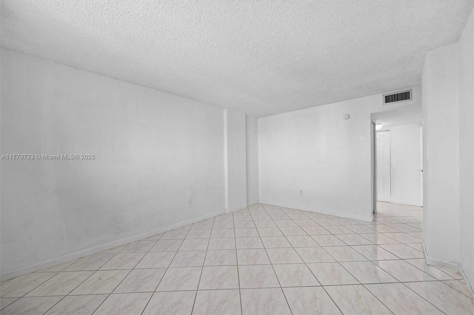 Small Image of 9273 COLLINS AVE #607, Surfside Number 25