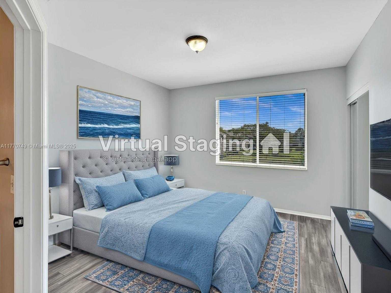 Small Image of 12 SIMONTON CIR #12, Weston Number 30
