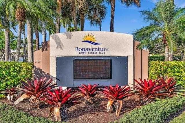 Small Image of 12 SIMONTON CIR #12, Weston Number 45