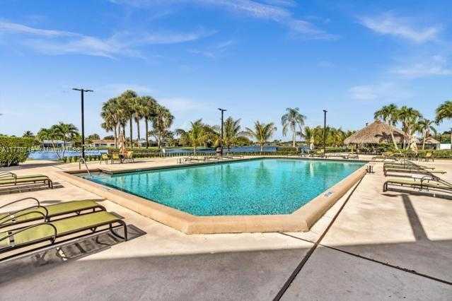 Small Image of 12 SIMONTON CIR #12, Weston Number 55