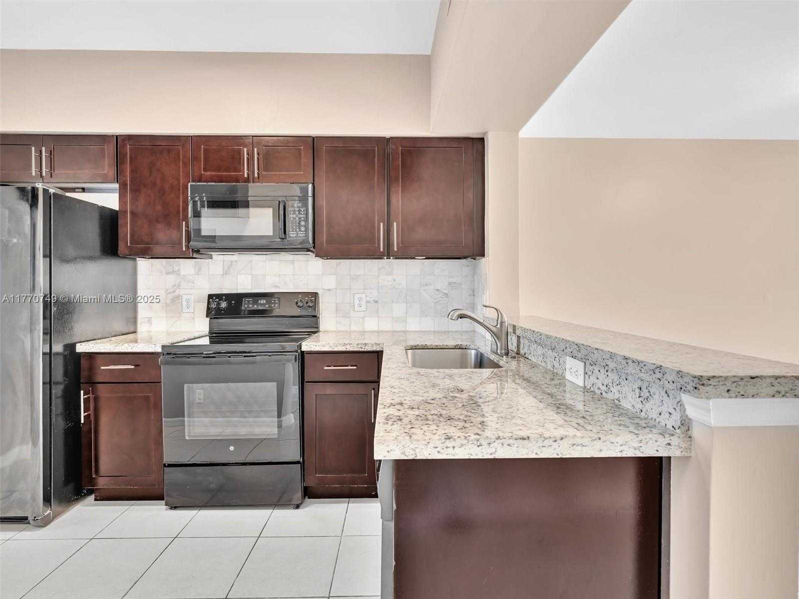 Small Image of 12 SIMONTON CIR #12, Weston Number 7