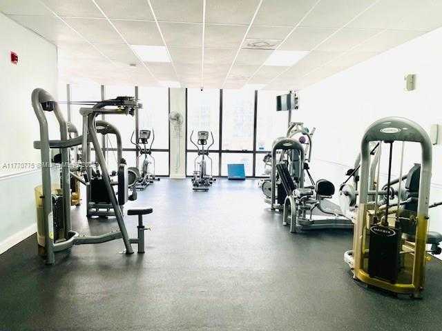 Small Image of 2101 SOUTH OCEAN DR #805, Hollywood Number 8
