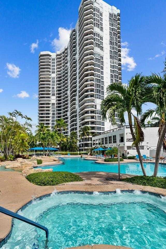 Small Image of 19195 NORTH EAST 36TH CT #907, Aventura Number 24