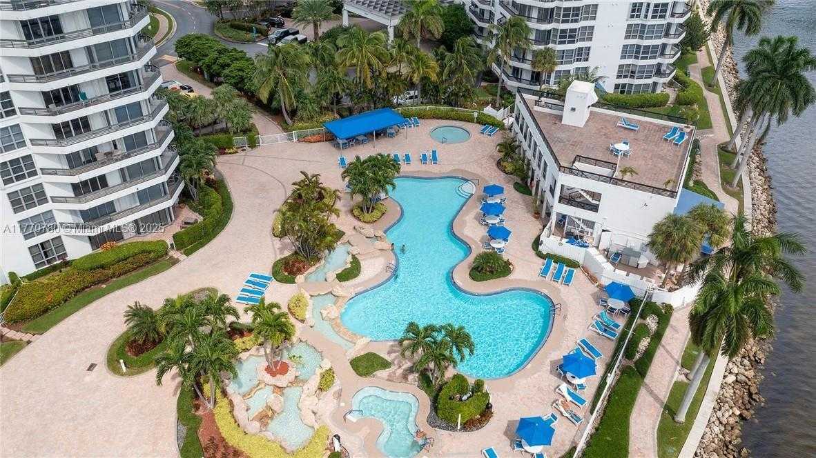 Small Image of 19195 NORTH EAST 36TH CT #907, Aventura Number 25