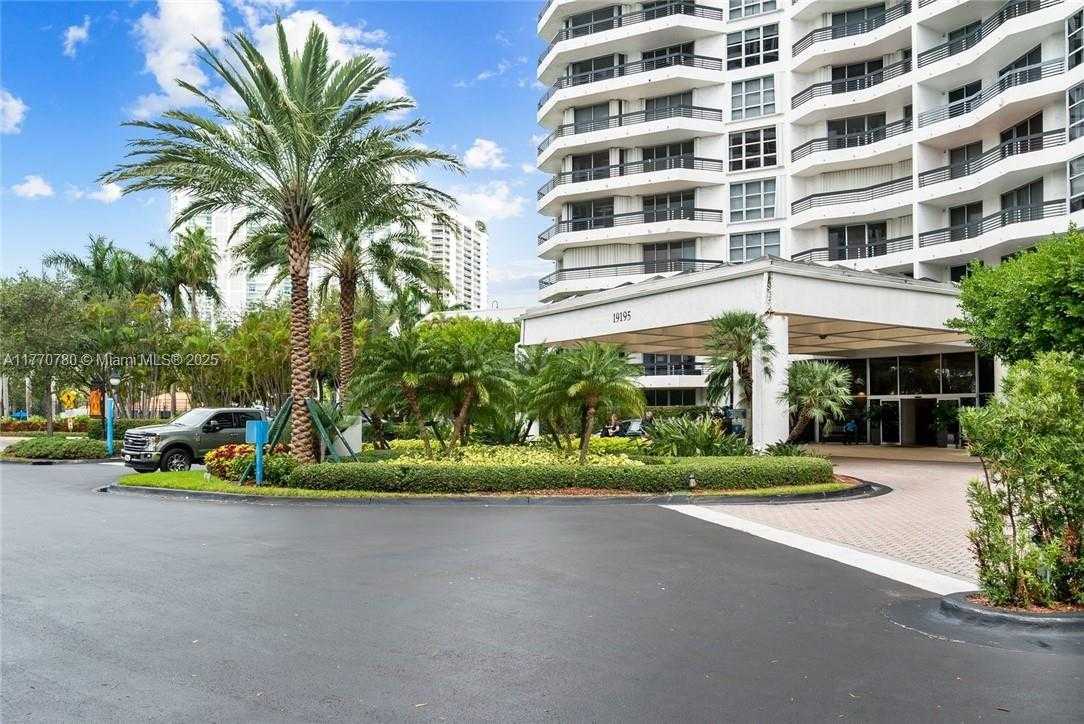 Small Image of 19195 NORTH EAST 36TH CT #907, Aventura Number 3