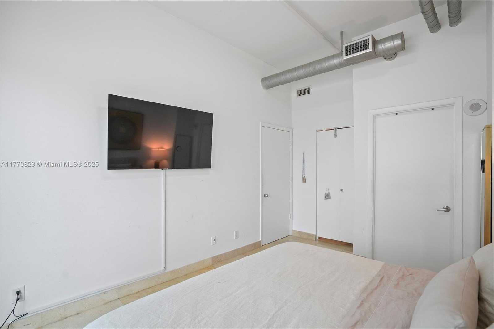 Small Image of 3029 NORTH EAST 188TH ST #319, Aventura Number 11
