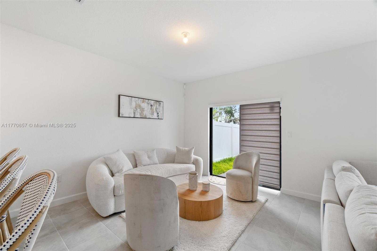 Small Image of 541 NORTH WEST 204TH ST, Miami Gardens Number 11