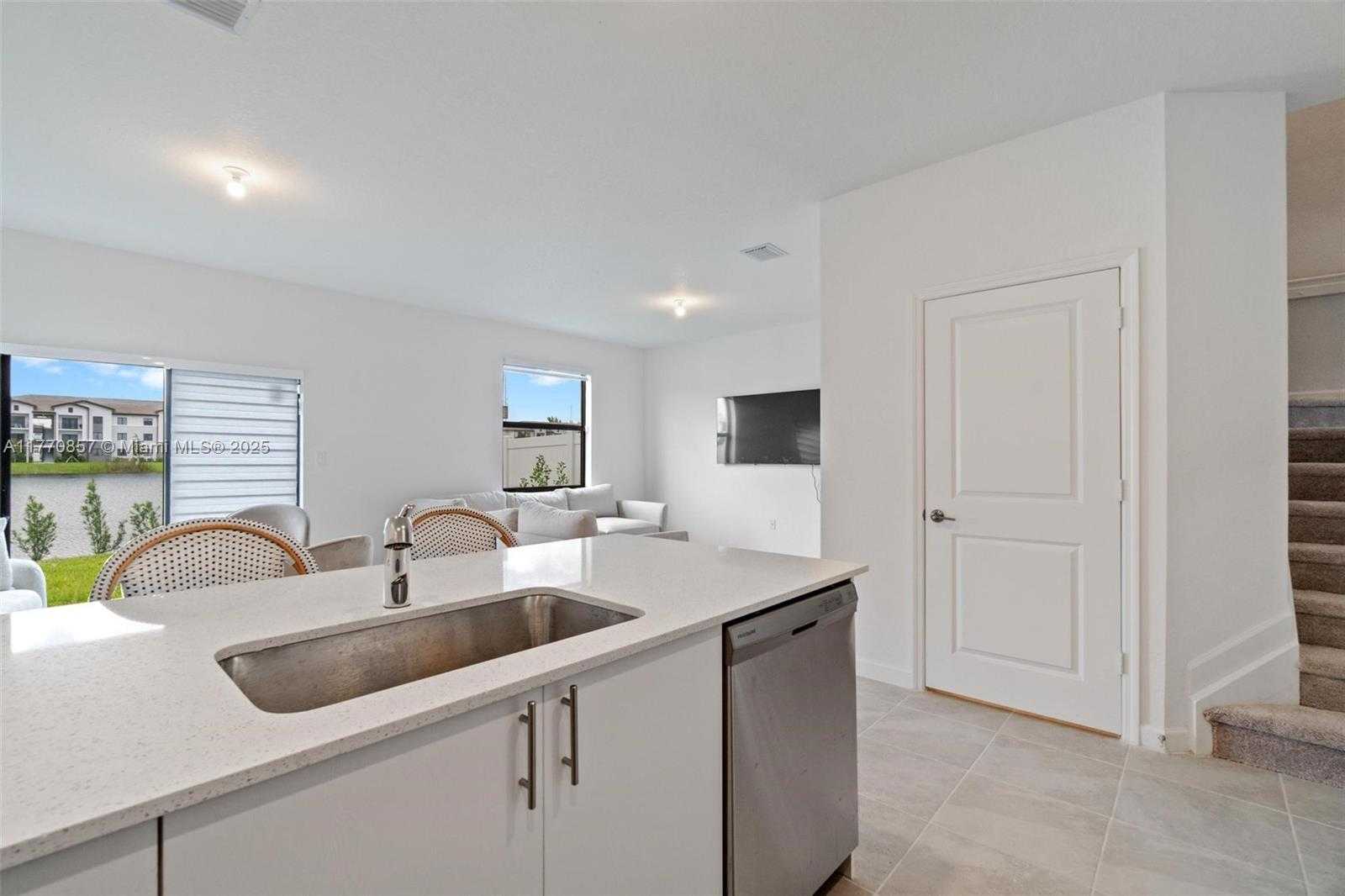 Small Image of 541 NORTH WEST 204TH ST, Miami Gardens Number 12