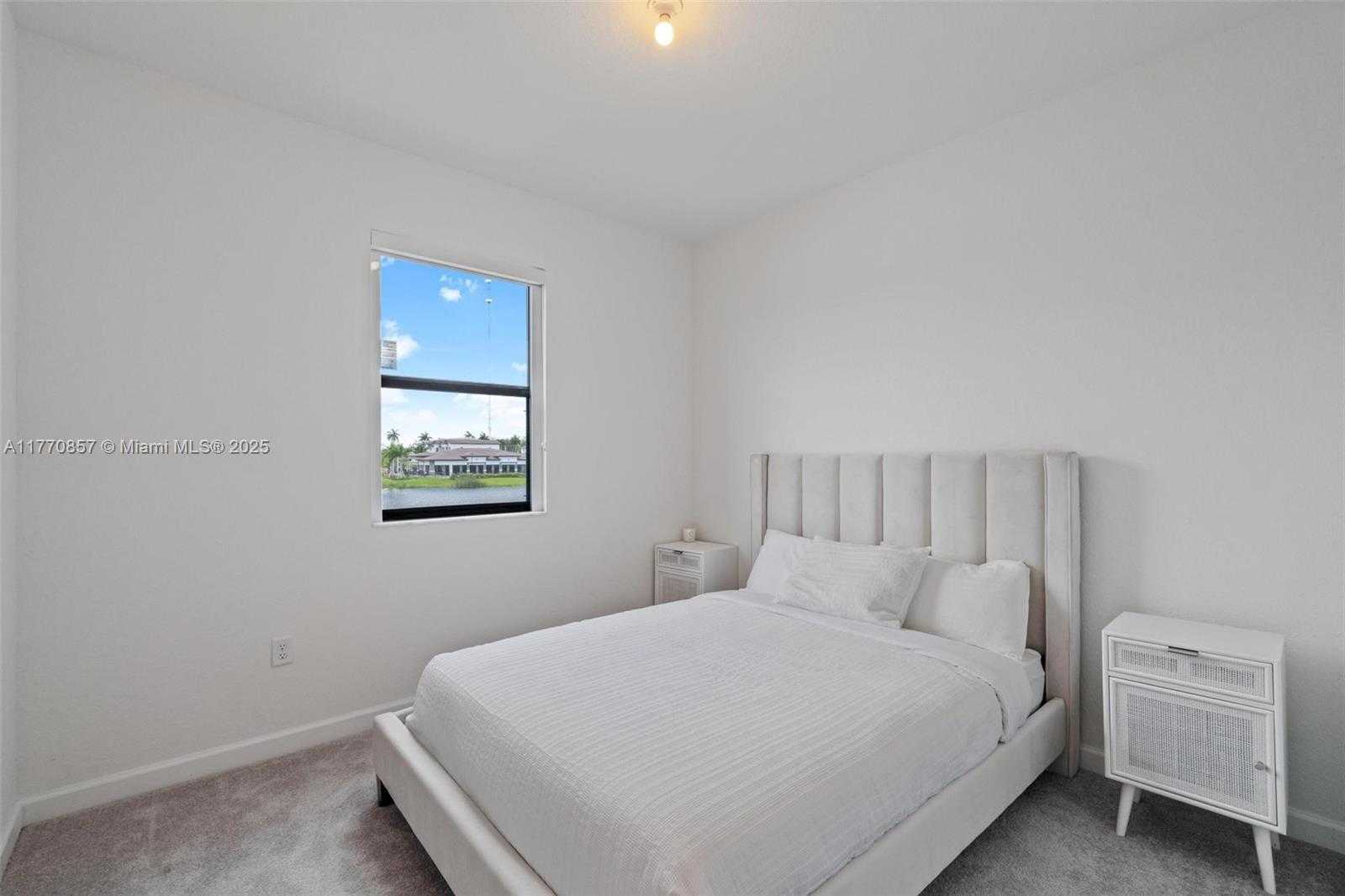 Small Image of 541 NORTH WEST 204TH ST, Miami Gardens Number 24